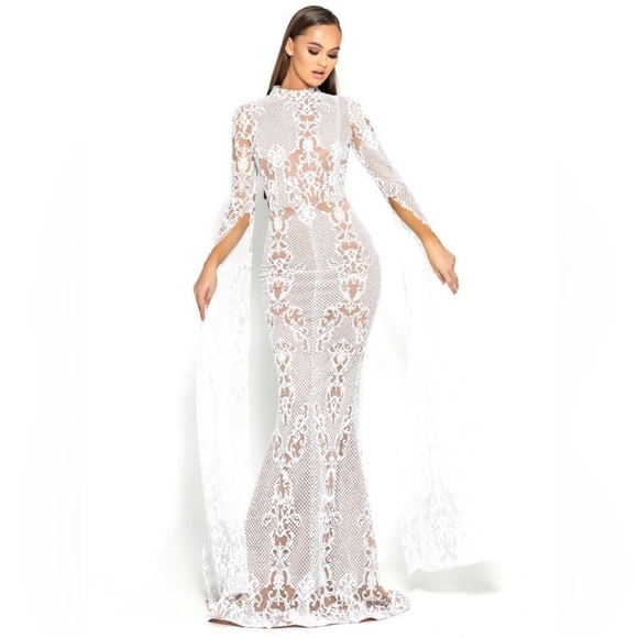 Portia and Scarlett Dresses & Skirts - Portia and Scarlett Glitter Lace Mockneck Floor Length Bat Sleeve Evening Dress